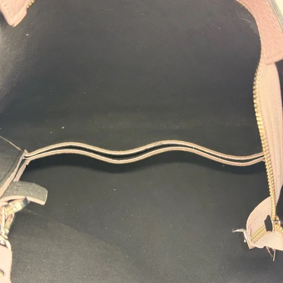 Woman's Elegant Business Leather Shoulder Pink Bag - Crafted by Ripani - Picture 10 of 16